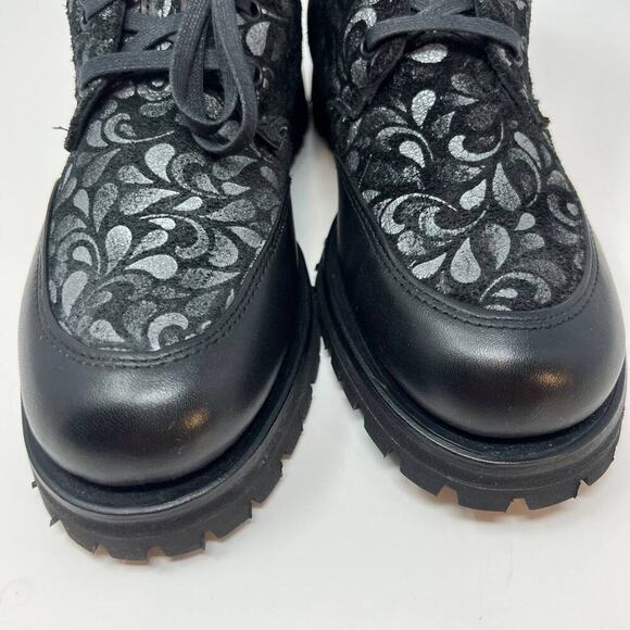 NIB Shind!gs Women's Black Combat Boots Chunky Vibram Sole Lug Tread   Sz. 9.5B - Picture 12 of 16